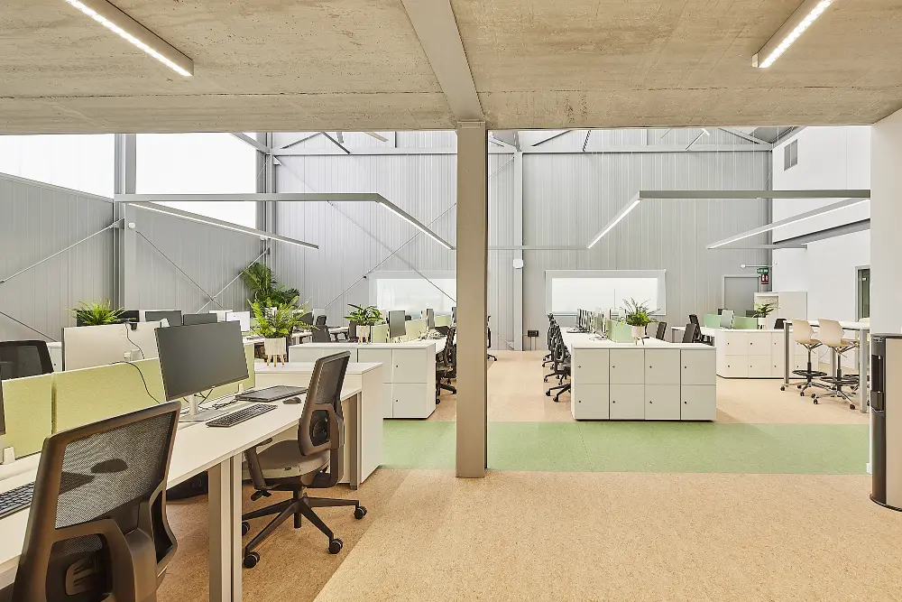 interiorismo nave empresarial surcontrol espacios amr (21)